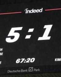 半岛体育app下载-休息了9天反而身心俱疲，拜仁“复刻经典”纯属意外？