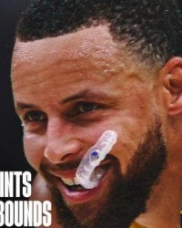 半岛体育-‌37岁新巅峰！库里52分+12三分压乔詹再写不老神话