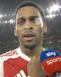 半岛体育-廷贝尔：我们比赛尾声有点放弃控球，能感受到球场的焦虑情绪