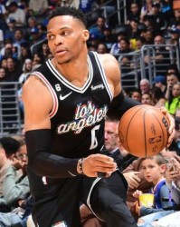 比在湖人更舒适！韦少回暖正当时 卢指导更会用他