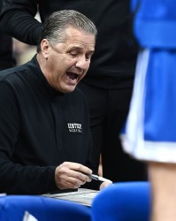 半岛体育-变味儿了？名帅：NCAA都不招高中毕业的新生了 26岁还能赖在大学