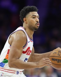 76人记者：格莱姆斯拿不到接近吉迪的合同 没有市场支撑这个价格