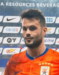 瓦科：近期球队心态专注于球场 拿1分进3个球这个结果是可以的